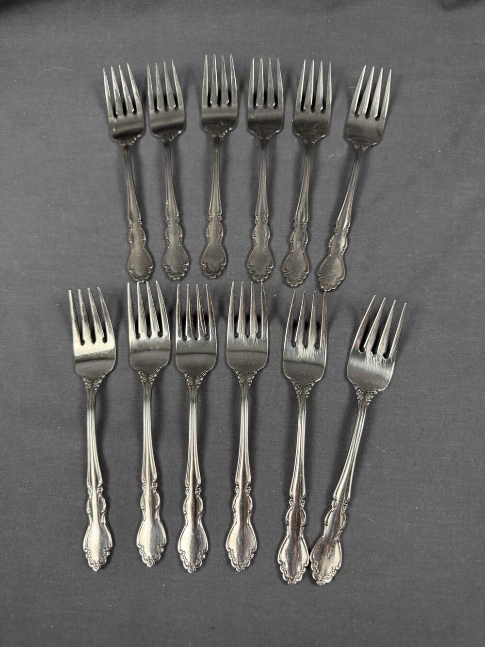 12 Oneida DOVER Stainless SALAD FORKS 6 1/2" 18/10